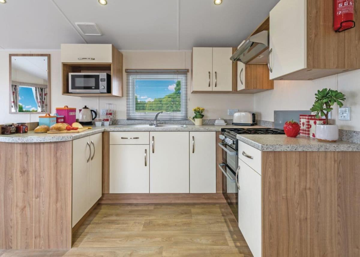 Cardigan Bay Holiday Park 외부 사진